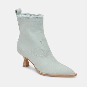 NEW DOLCE VITA Austin Kitten Heel Booties in Light Blue Denim for women 725 4j2